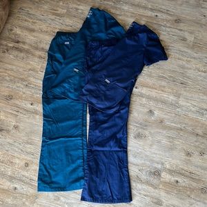 Cherokee Scrubs - medium top & bottom